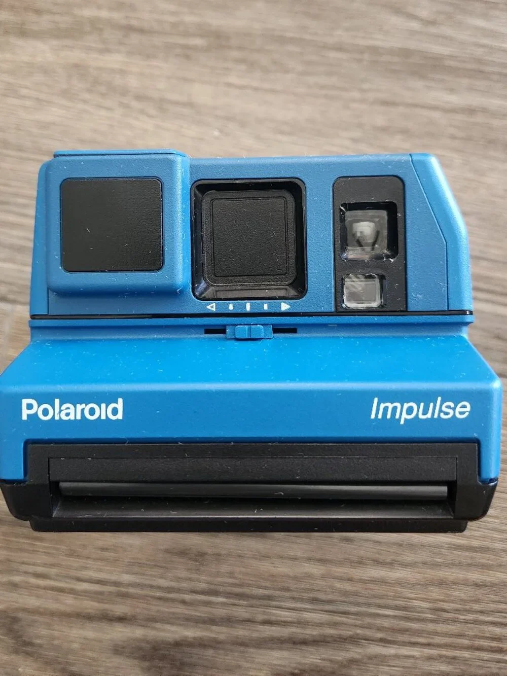 Vintage Polaroid 600 Impulse System Instant Film Camera Blue